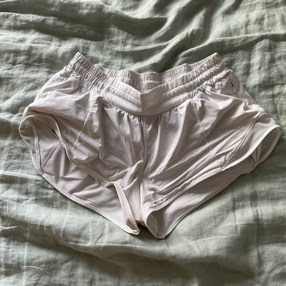White lululemon hotty hot shorts